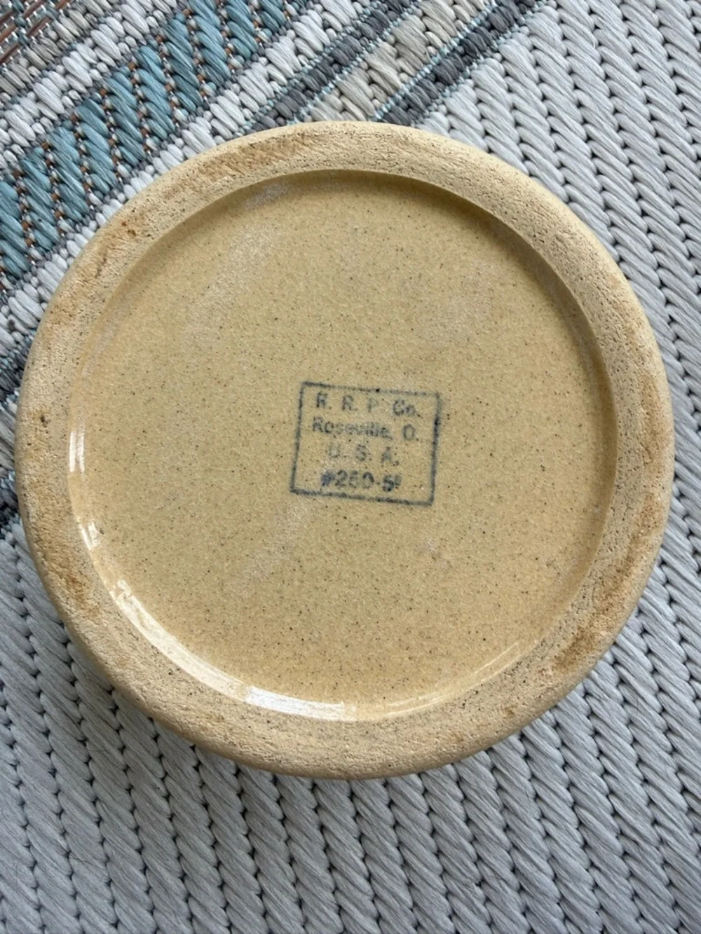 RRP Co Robinson Ransbottom Roseville Ohio Vintage Stoneware Dog Dish made in USA